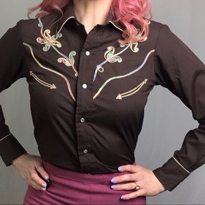 True vintage 70s Western rainbow button-down